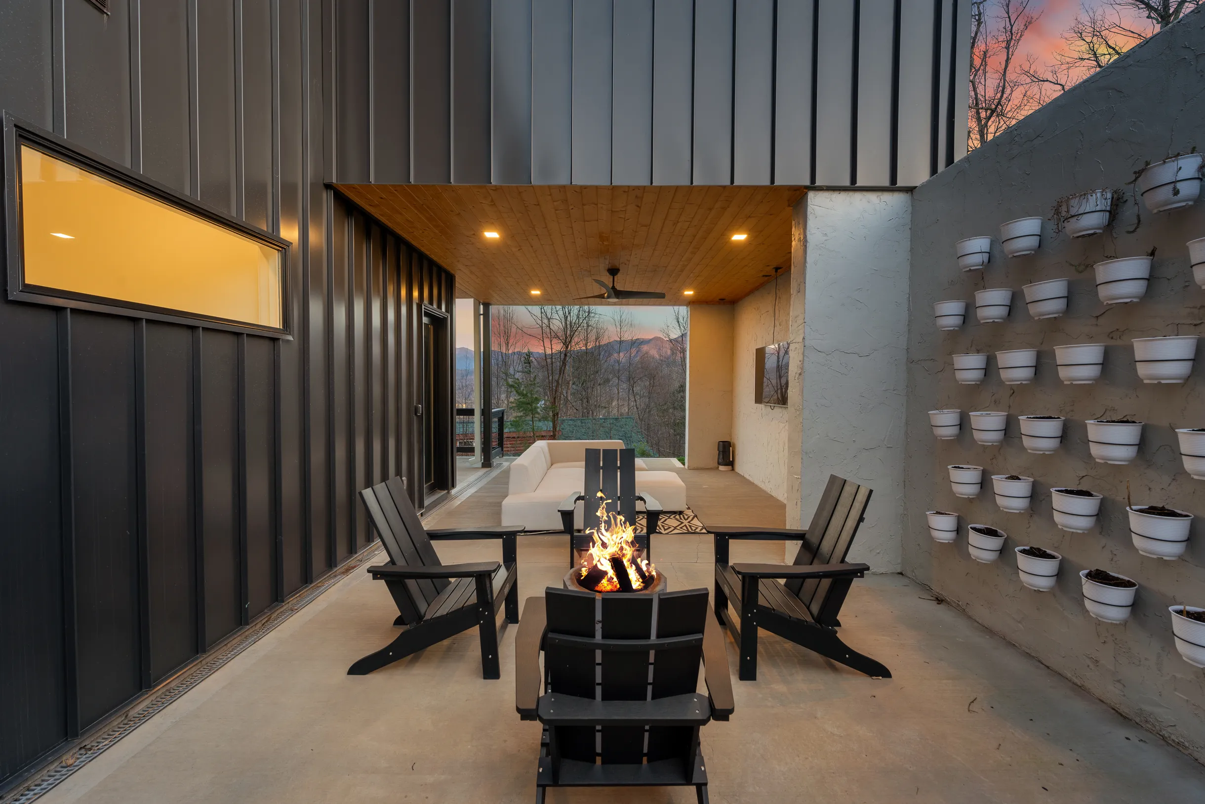 Outdoor Fire Pit